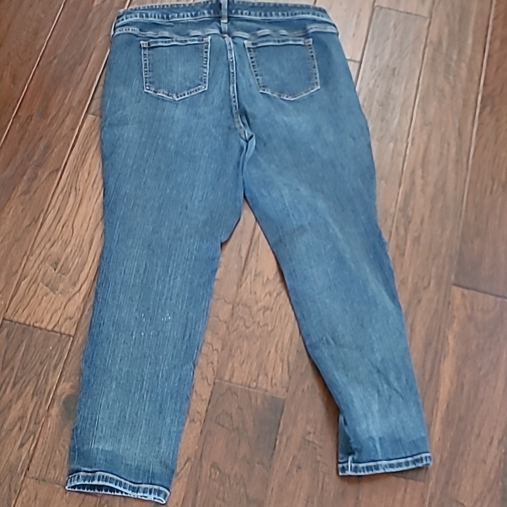Torrid Boyfriend Straight Jeans with "Vintage Stretch" size 18 - Picture 2 of 7